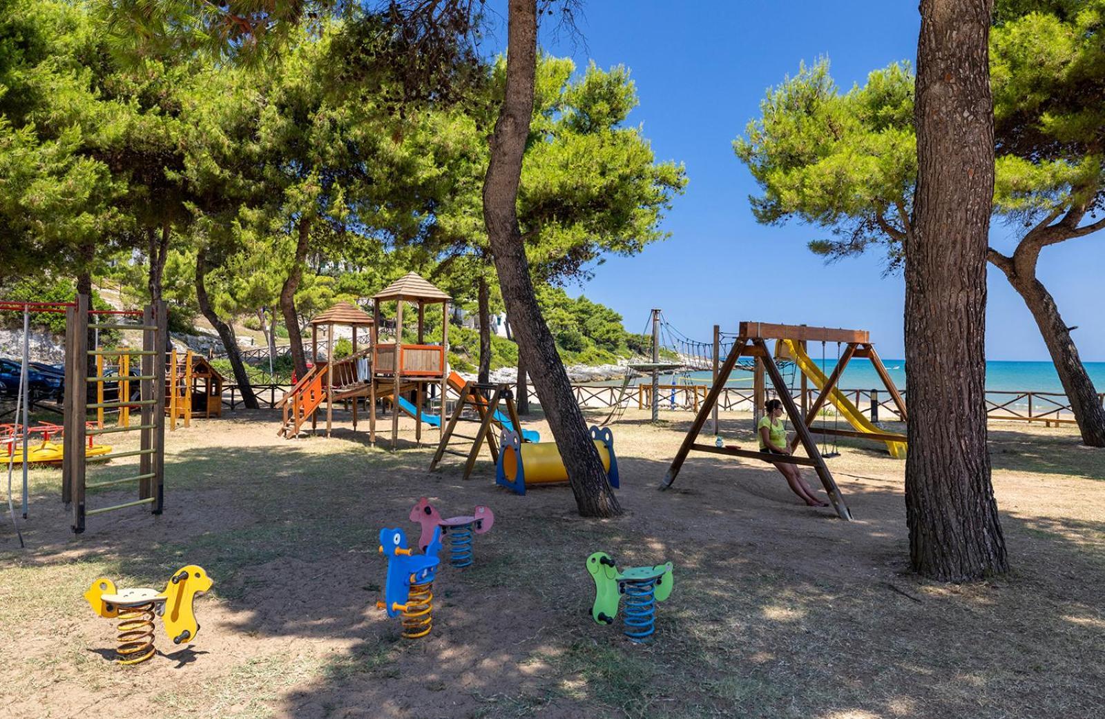 Crovatico Club Vacanze В'єсте Екстер'єр фото