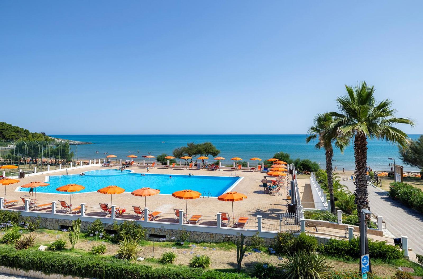 Crovatico Club Vacanze В'єсте Екстер'єр фото