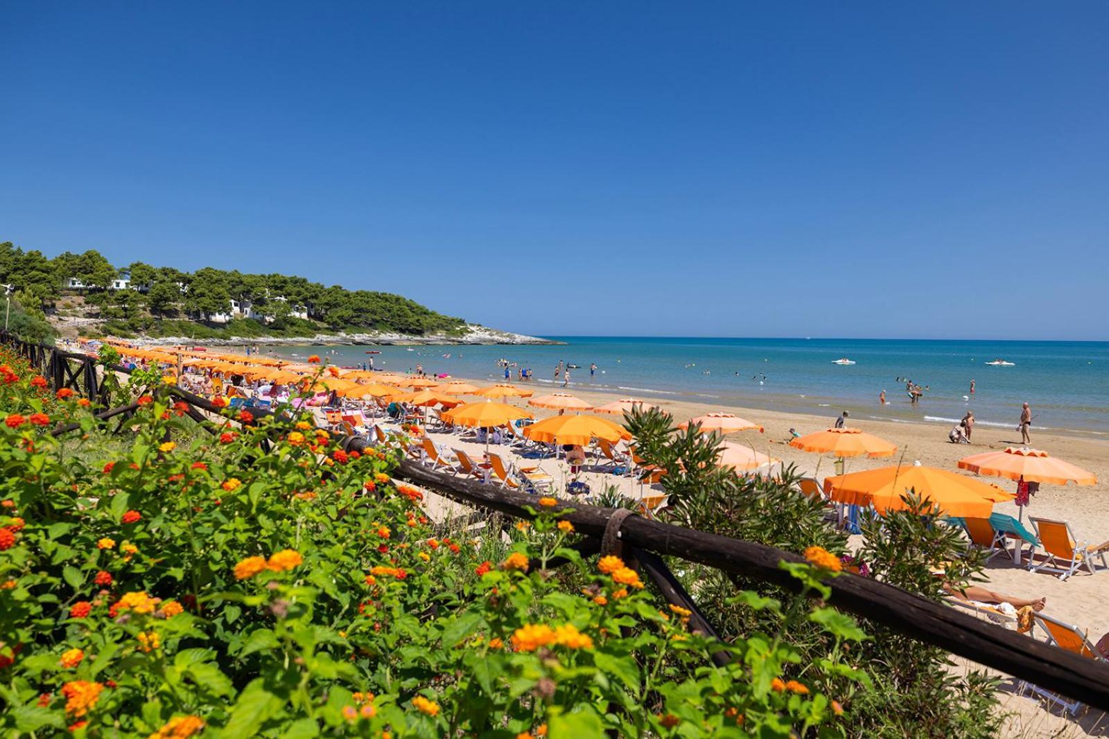 Crovatico Club Vacanze В'єсте Екстер'єр фото
